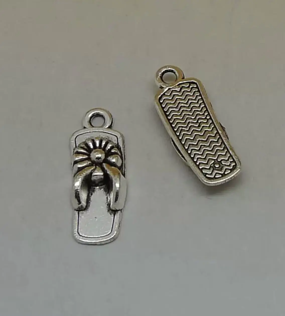 

20pcs 19x6mm Alloy metal slipper pendants for jewelry handmade HWH1366