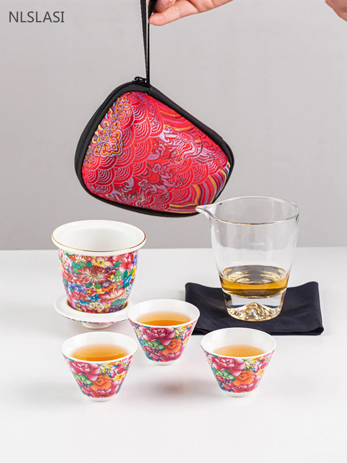 

Exquisite Enamel Travel Tea Set High-end Ceramic A Pot of Three Cups Outdoor Teaware Portable Bag Beauty Tea Pot and Cup Set