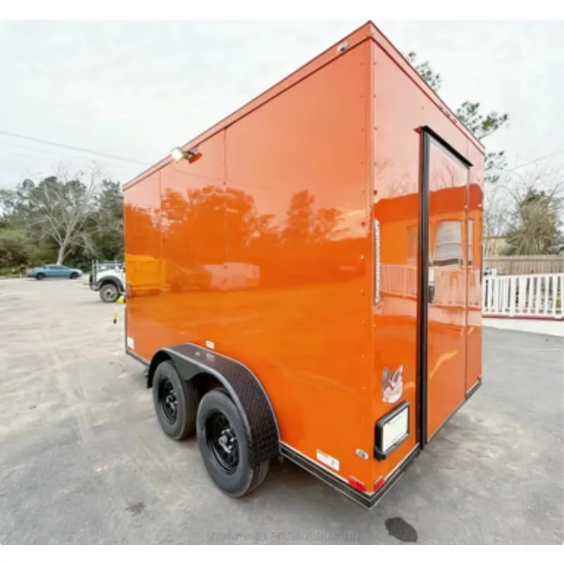 Mobile Food Truck Fully Equipped with Complete Kitchen Facilities view 3