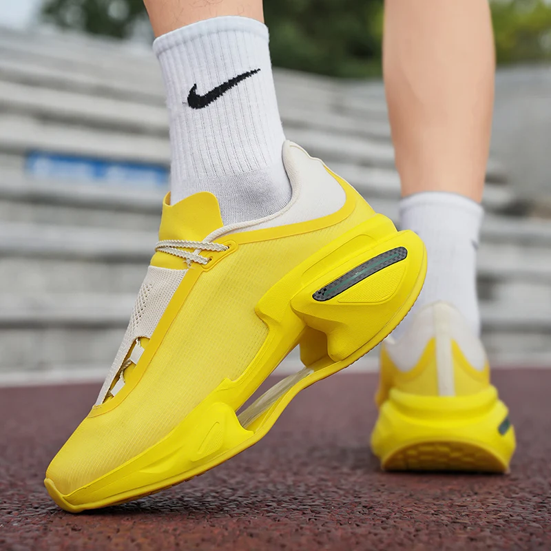 Yeni yastıklama bıçak koşu ayakkabıları erkekler için uygun ağır koşucular Lace Up spor kadın kaymaz açık atletik erkek spor ayakkabı