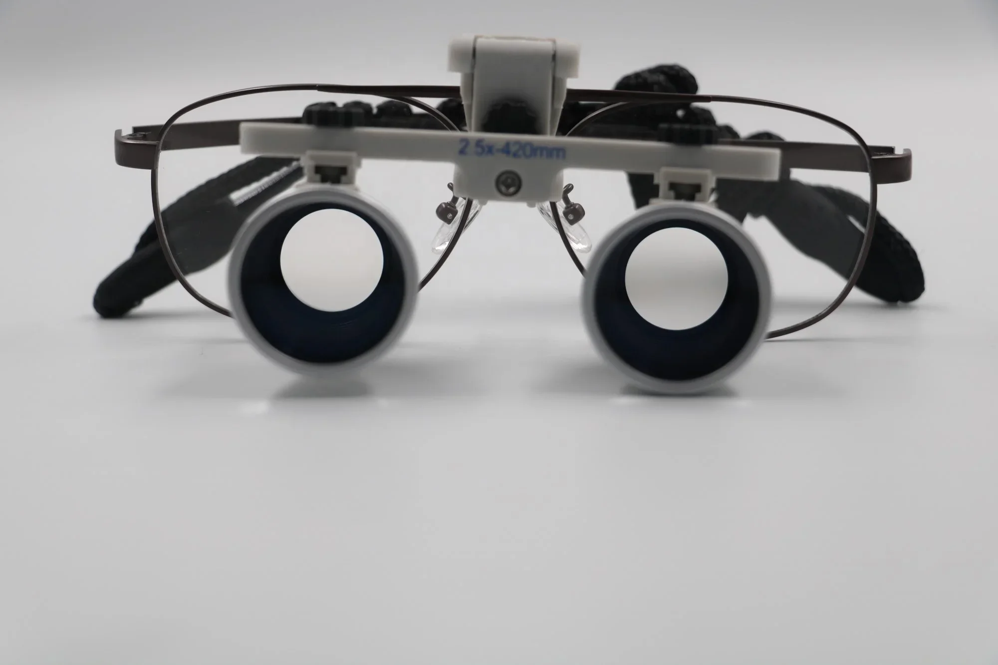 Multi-Coated Titanium frame Binocular Loupes for Ophthalmology