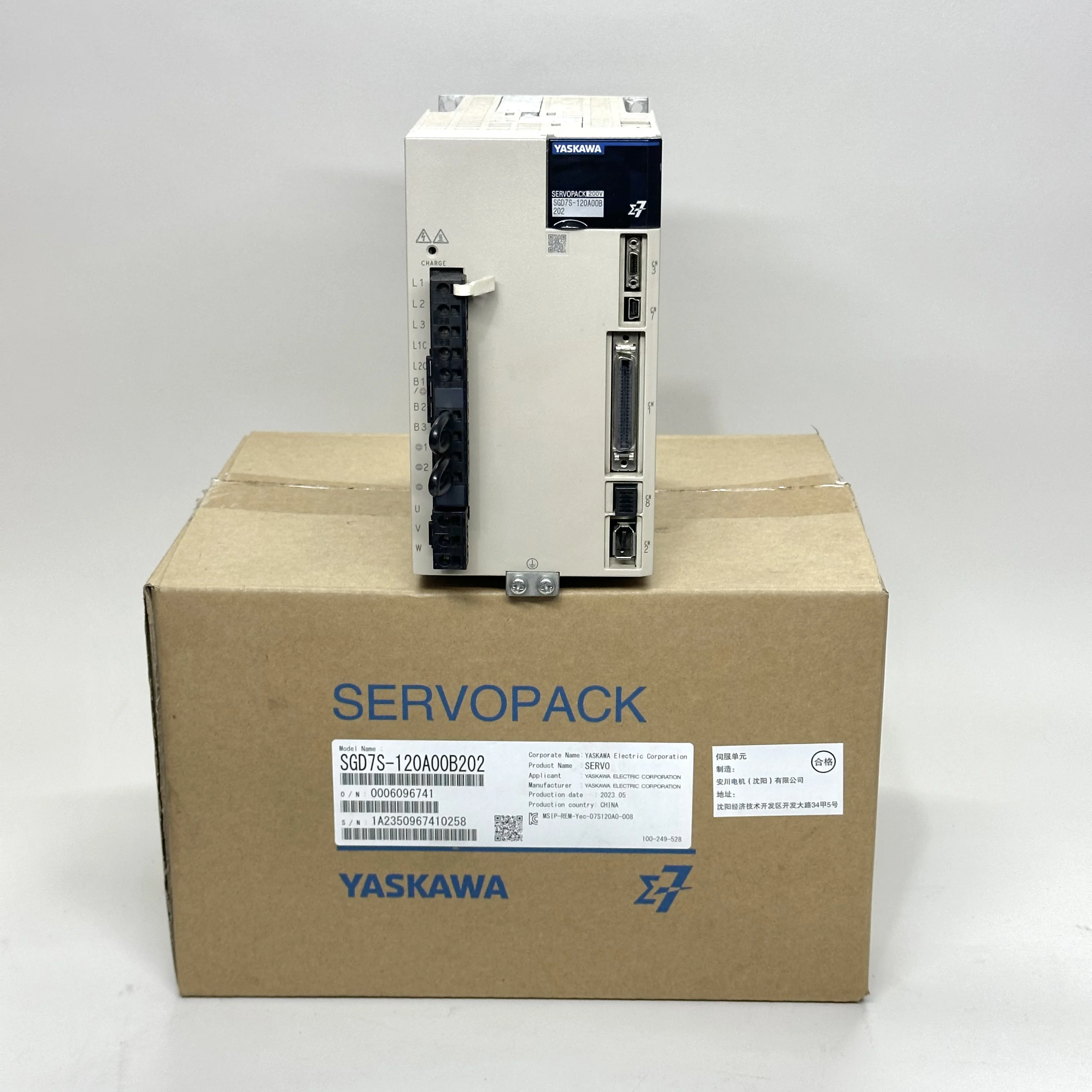 

Yaskawa new 1.5KW drive SGD7S-120A00B202/00A/10A/10B quality assurance one year, price