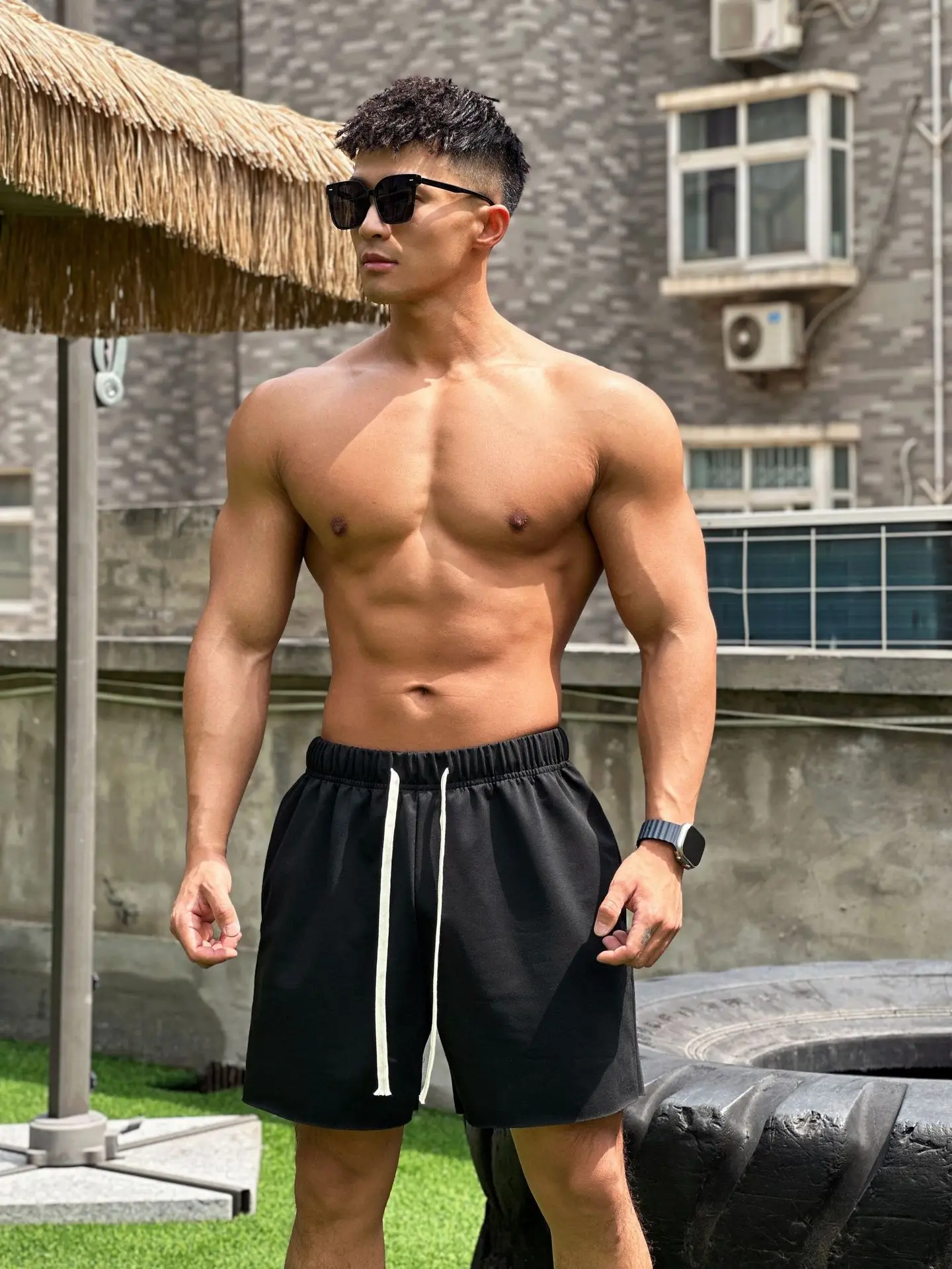 

Summer New Men's Shorts Loose Five Point Pants Gym Sports Fitness Running Casual Beach Pants Basketball Training Shorts