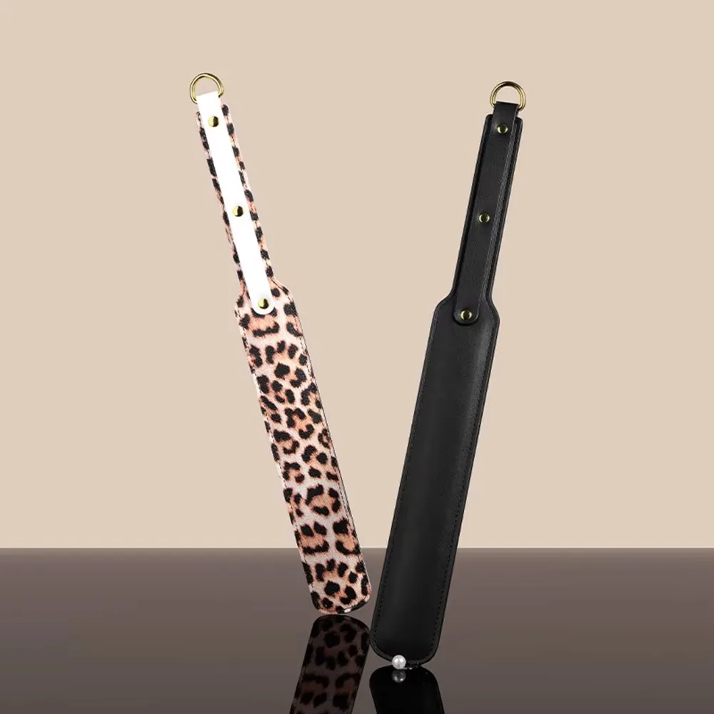 

44.5CM PU Leather Whips,, Leather Horse Paddle Training Crop Equestrian Submissive Riding Beat Bat