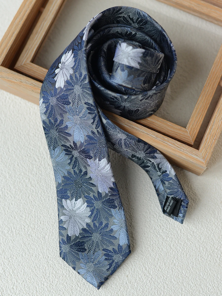 Corbata con patrón de flores púrpura y gris de alta calidad para hombre, accesorios de camisa para banquete de negocios, corbata ajustada de 7CM a la moda