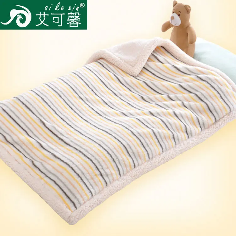 75X100cm Warm and Comfortable Thicken Cotton Blanket Double layer Printed Lamb Wool Winter Blanket for Baby Newborn Children