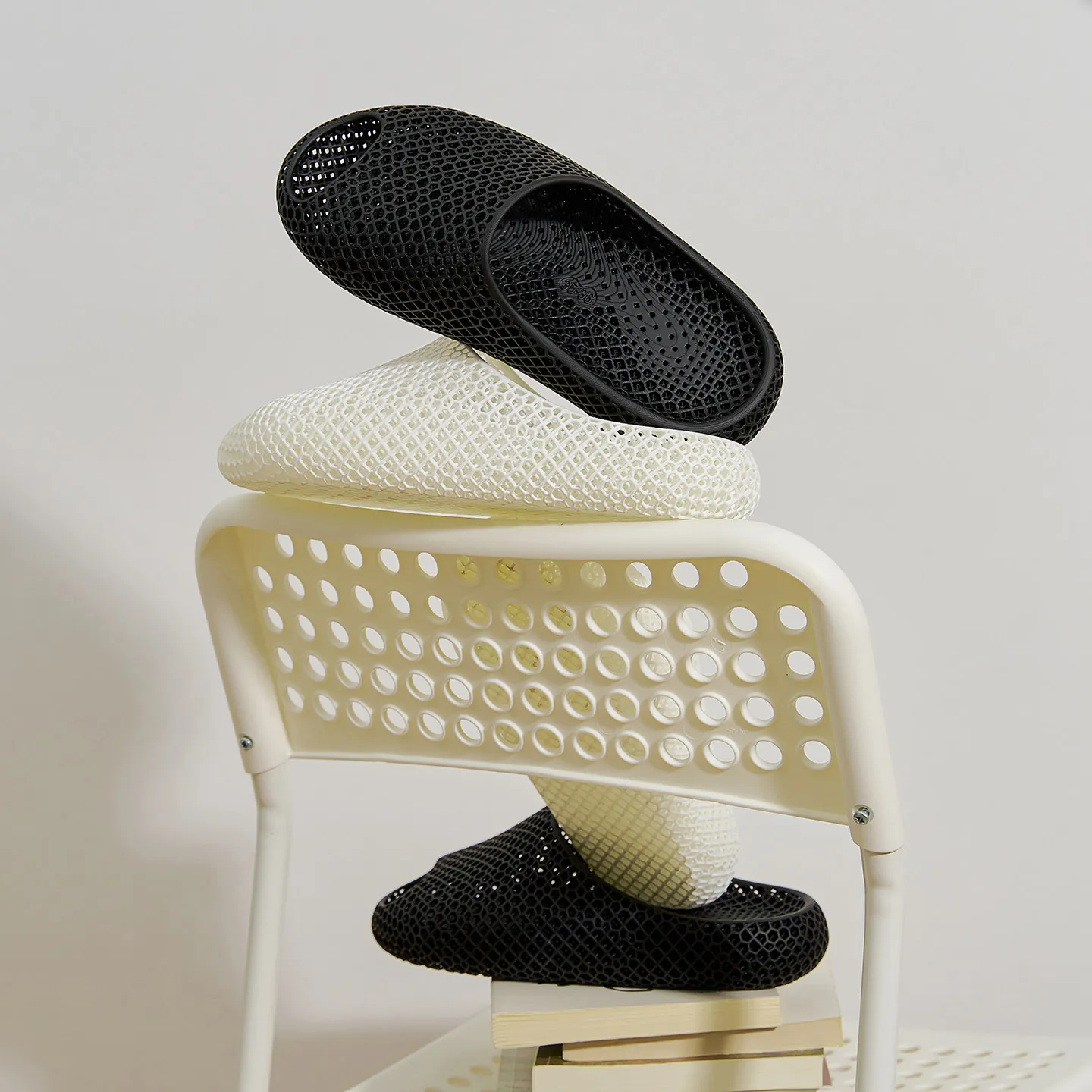 Creality Original 3D Printed Shoes Integrated Lightweight Outdoor Casual Shoes Photosensitive Resin Lattice Design Slippers