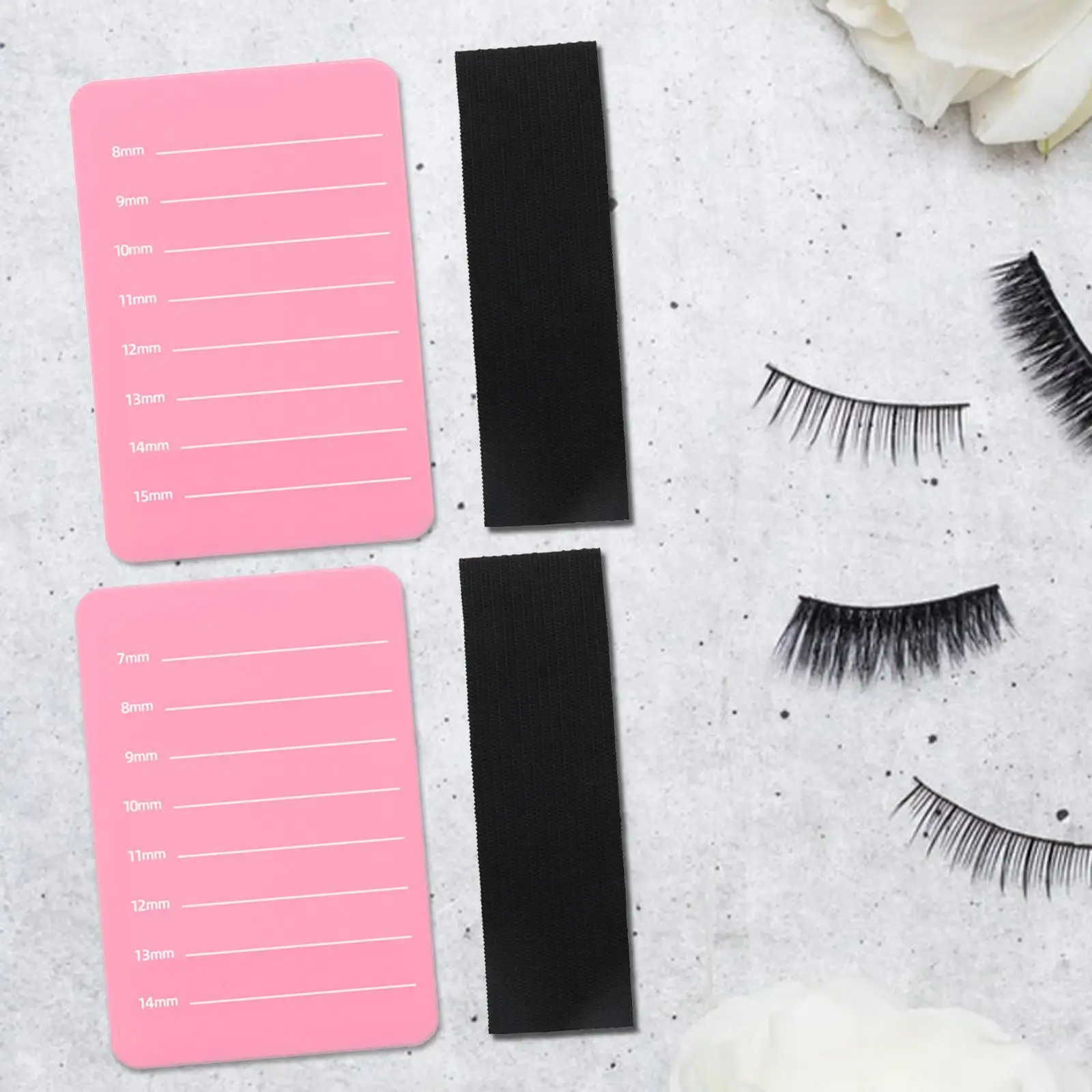 Plateau de faux cils en palette avec lignes de mesure, plaque d'échelle de cils greffés