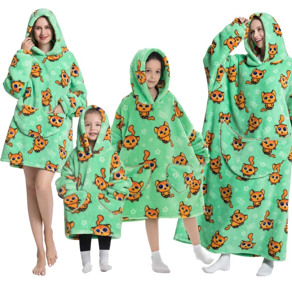 الأسرة مطابقة الملابس أمي أبي الاطفال المتضخم هوديس قطعة واحدة قمصان سويت شيرت بقلنسوة البلوفرات الأسرة نظرة وتتسابق البطانيات التلفزيون