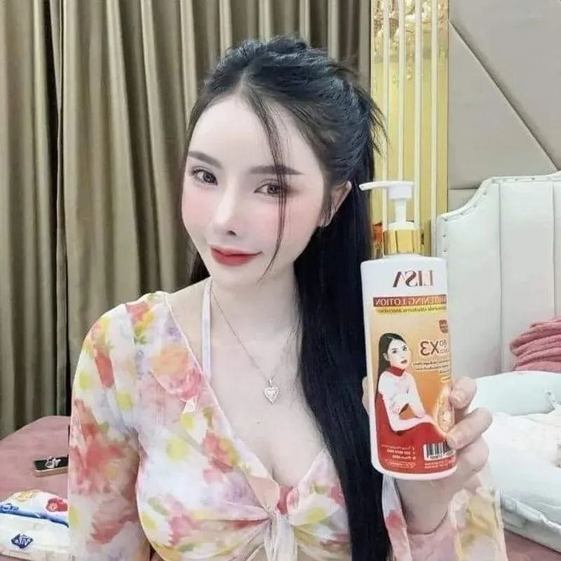 

1 бутылка Таиланд LISA уменьшает темную кожу пятна, шрамы, прыщи, увлажнение, осветление и гладкое тело, осветляющее кожу воздушное освещение uzyskencia 한ízíz되고 tempo tempo />