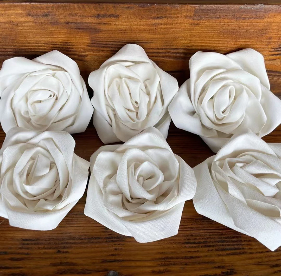 Korean Version of Three-dimensional Camellia Small Fragrance Fabric Satin Large Flower Corsage Accessories Handmade Fabric