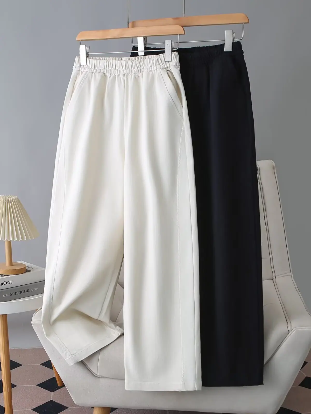 

Spring Fashion plus Size Women's Casual Wide Leg Pants Elastic Waist Cover Hip Slimming Trousers Ladies Straight Cut Polyeste...