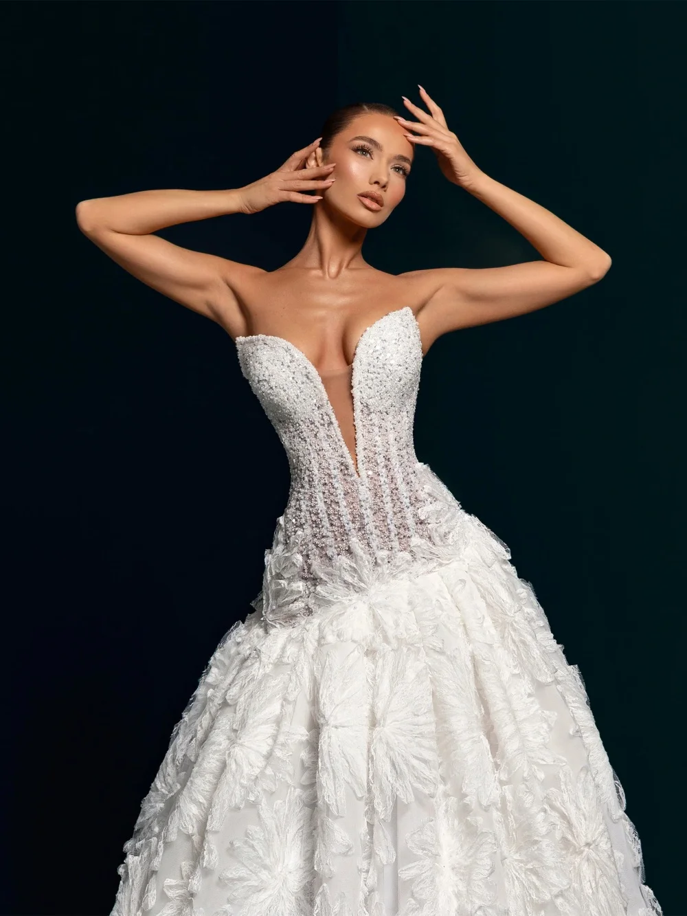 فستان زفاف مصنوع يدويًا ثلاثي الأبعاد مطرز بالزهور رائع عميق على شكل حرف v فستان زفاف الأميرة 2026 فساتين أنيقة مخصصة للعروس