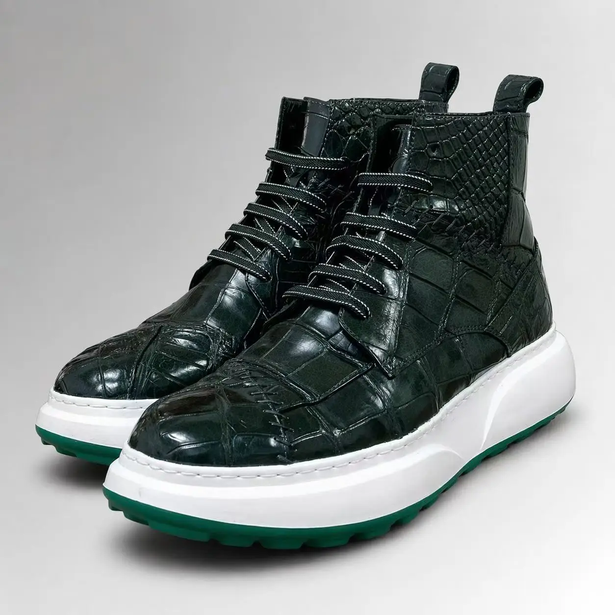 

2026 new arrival Fashion Crocodile Skin causal shoes men,male Genuine leather Sneakers boots pdd801