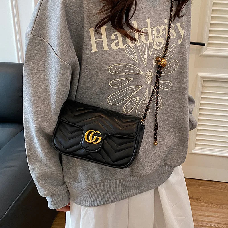 

New Designer Inspired Women Chain Bag Luxury Textured Crossbody Shoulder Bag Mini Square Underarm Purse for Casual Evening