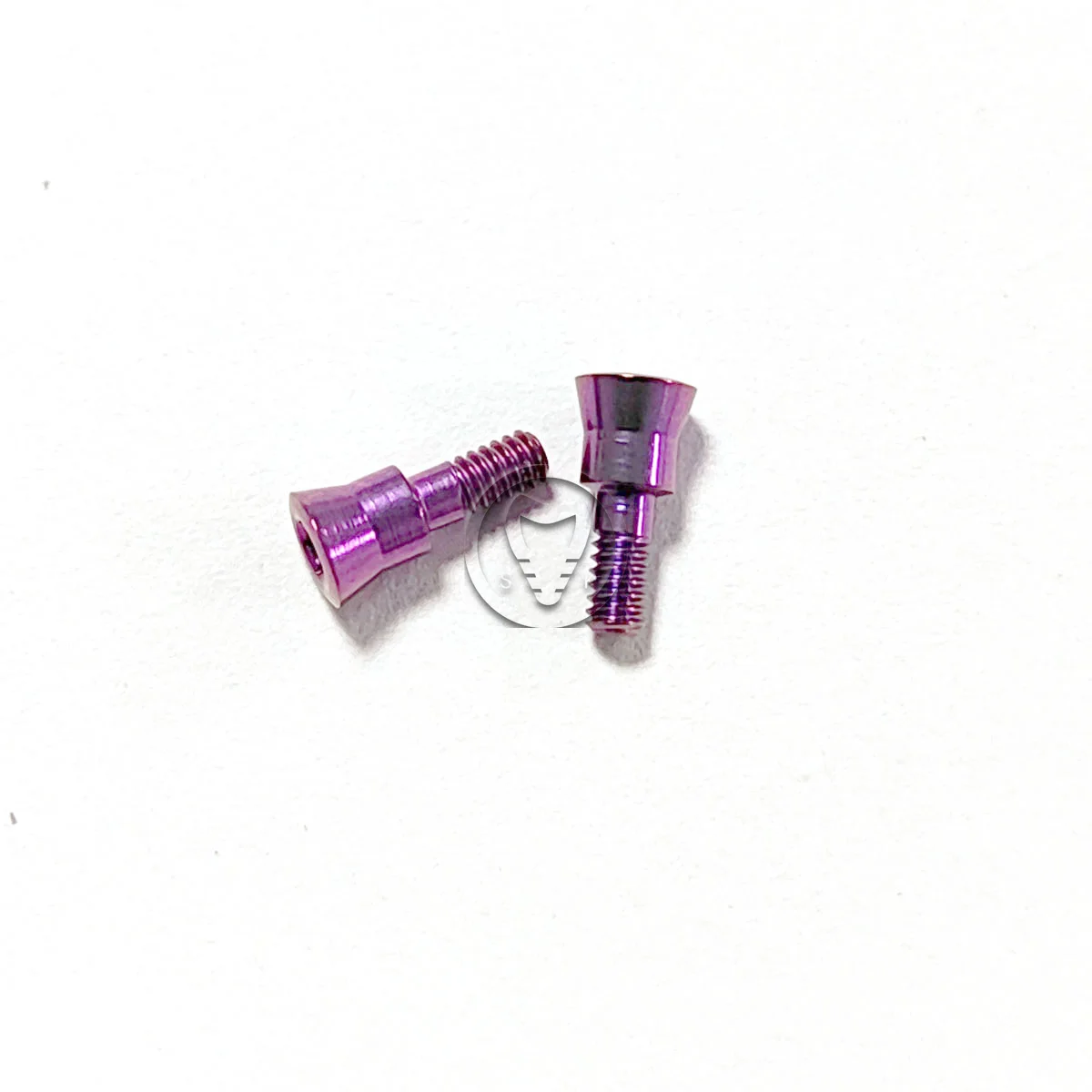 Straumann互換 RC NC カバーねじの実用性と信頼性を徹底検証｜歯科技工所での現場実績に基づくレビュー