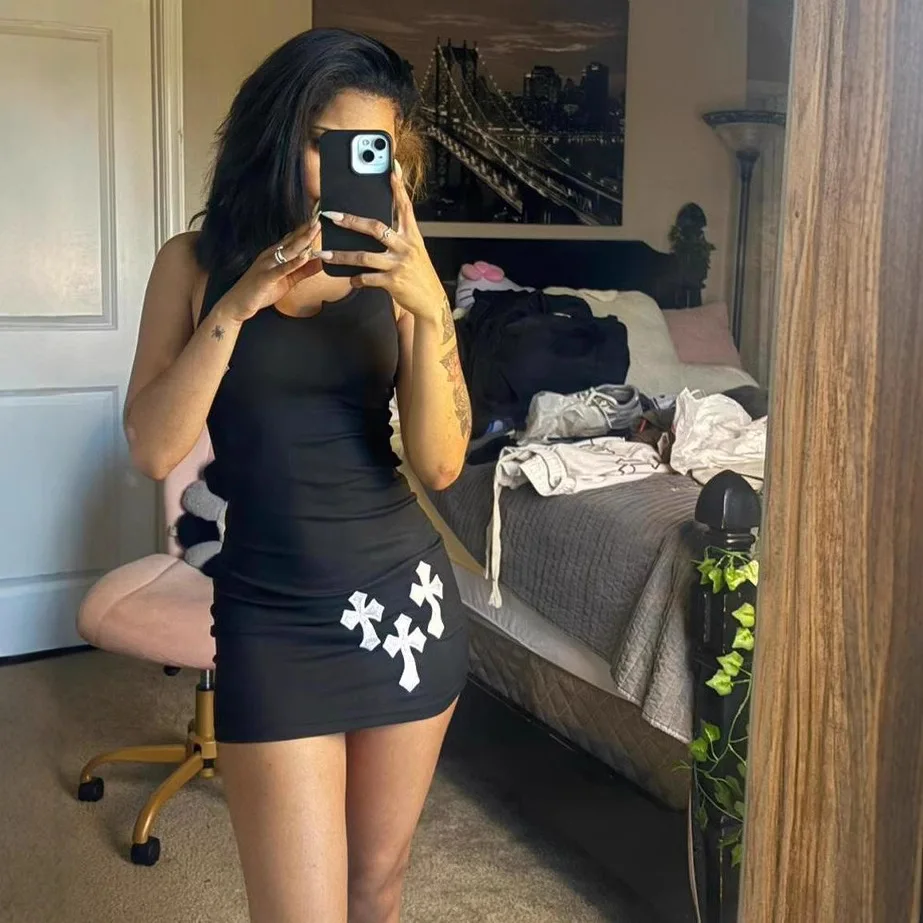 

Women's 2025 Summer New Product Ins Style Sexy Strap Bag Hip Embroidered Round Neck Dress for Women Dress Robe Vestido Women