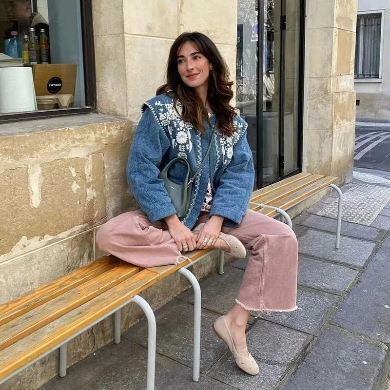 

【Gift Free】2025 Autumn Winter French-Style Niche Embroidered Floral Shoulder Quilted Round Neck Loose Cotton Jacket for Women