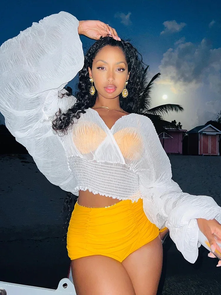 Blusas de verão camisas femininas com decote em v manga bufante blusas finas ver através sexy beachwear tops blusa branca elegante