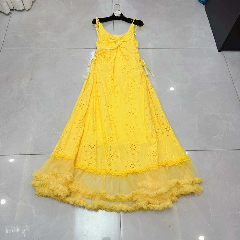 

Australian suspender sleeveless side drawstring waist lotus leaf hem hollow embroidery dress-GZXX358