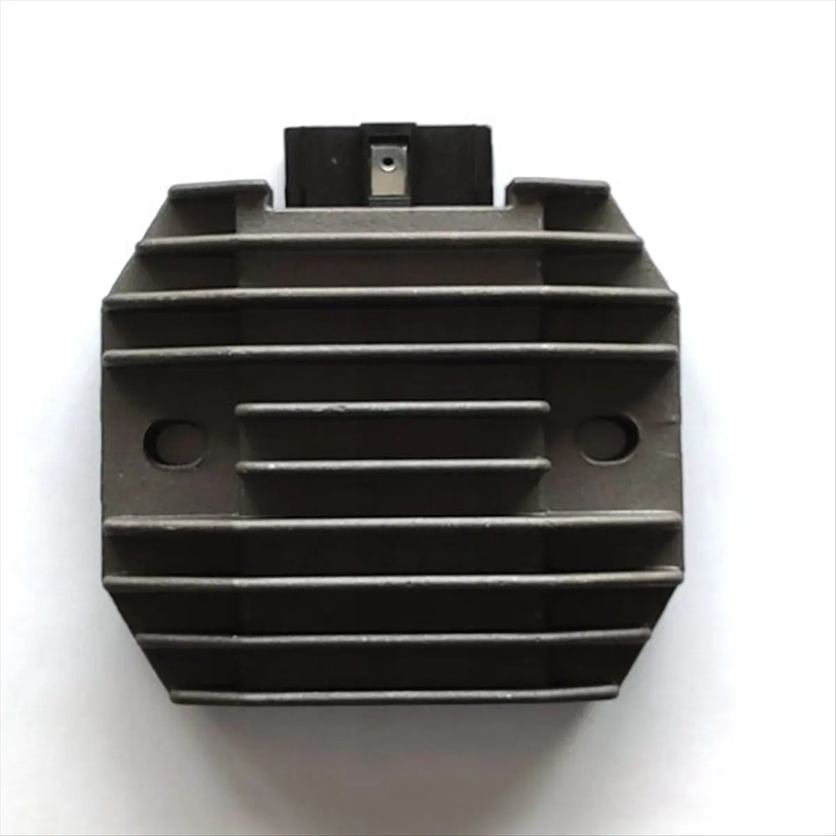 Super Sale Motorcycle Voltage Regulator Rectifier for Kawasaki ATV KLF300 Bayou 300 ZXR 250