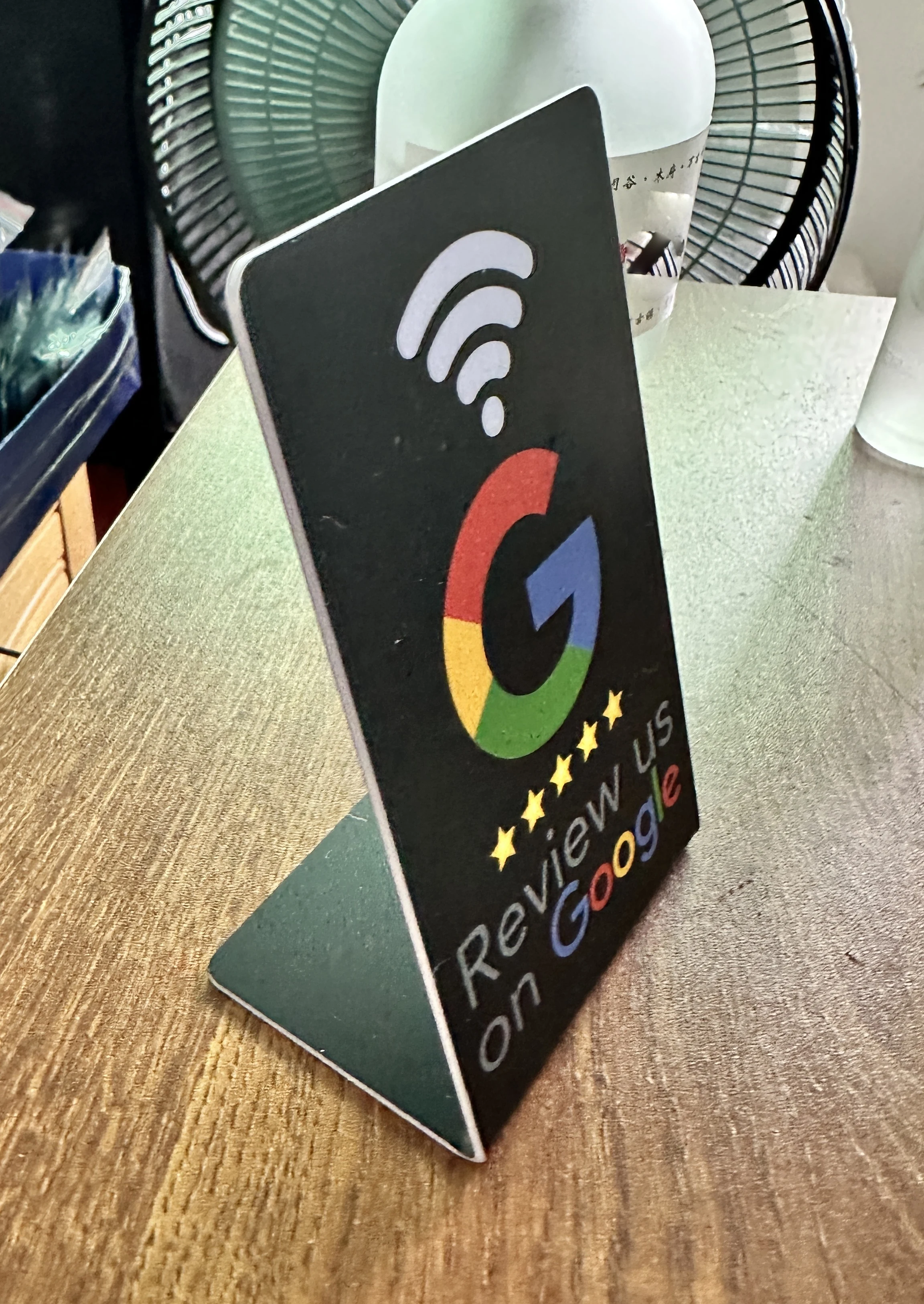 13.56Mhz Programmable Google Review Card NFC Station Table NFC Google Reviews On Display Bending Card Standing Brand Bracket