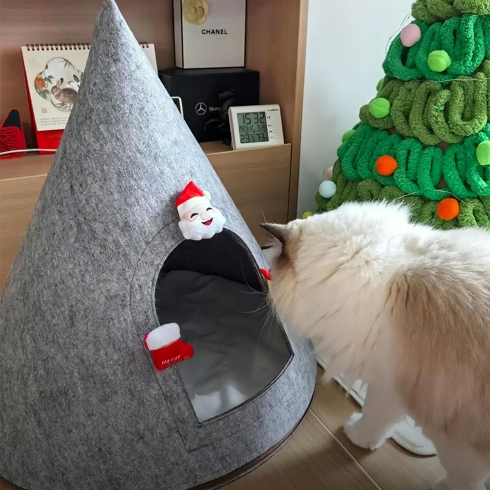 Christmas Tree DIY Cat Bed Puppy Kennel Xmas Cave Beds Semi Enclosed Cat Nest for Home Decor Pets Products