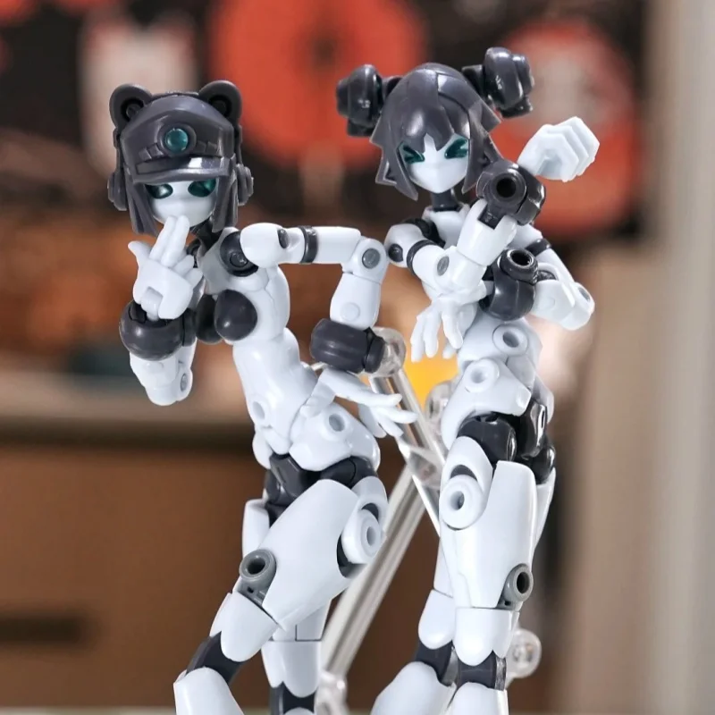 Ultra-Articulated Gene Interference Body 2.0 Quankai Studio Buildable Action Figure Model Toy with Interchangeable Heads Hands - view 3