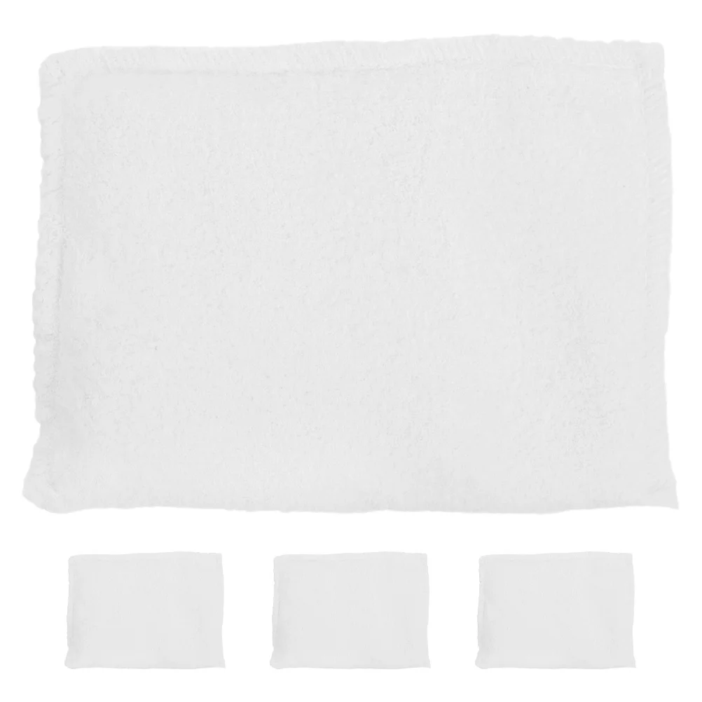 

4Pcs Billiard Talcum Powder Bags Dry Hand Absorbent Talc Pouch for Pool Cue Billiards Accessories Billiard Accessories