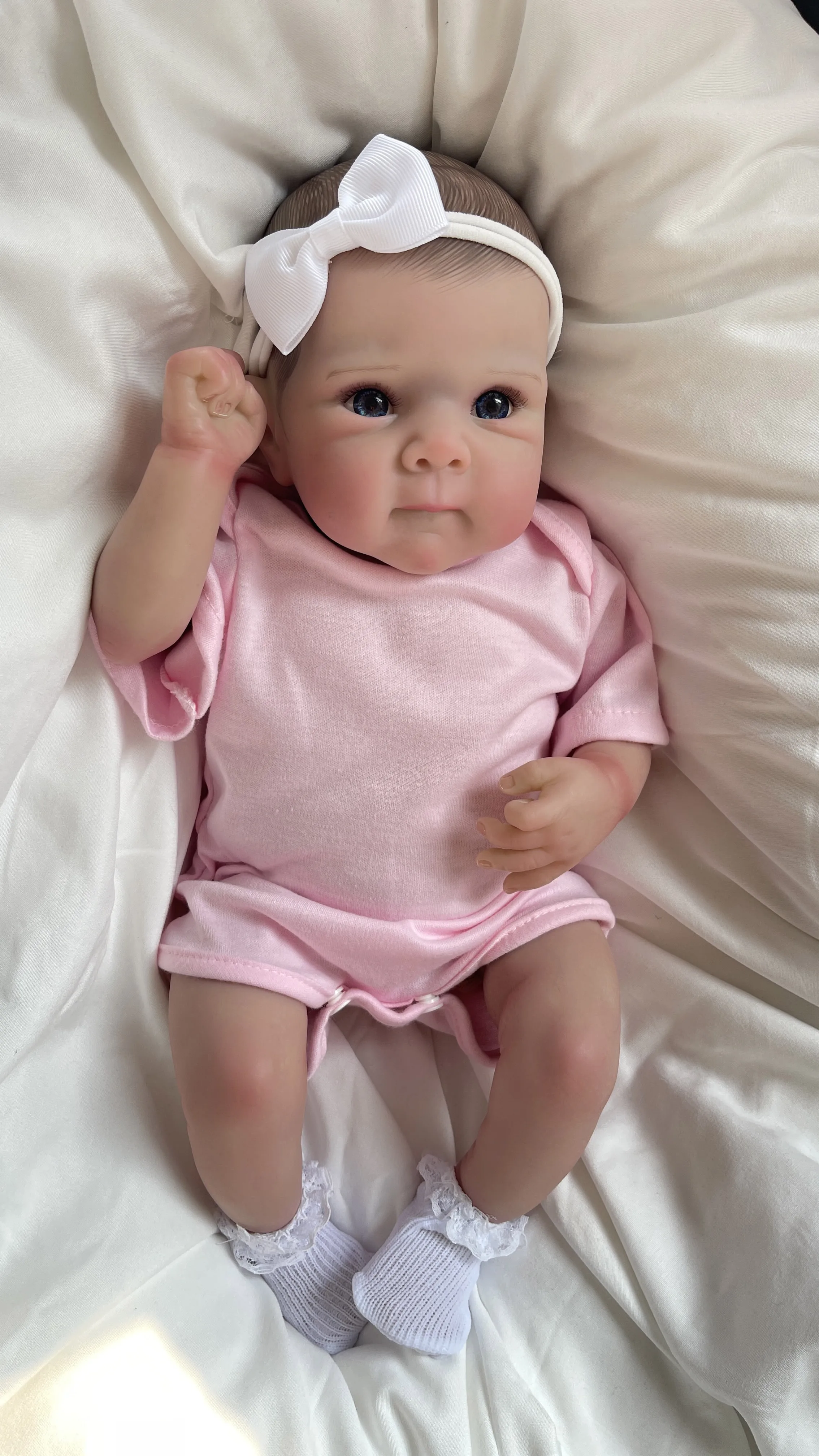 18インチ多層塗装3Dスキンベティリボーンドールリアルなソフトタッチ抱き心地良い赤ちゃん、血管が見える手描きの髪