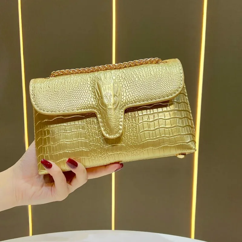 New Cross-border Light Luxury High-value Exquisite Women's Fashion New Shoulder Chain Crossbody Banquet Clutch Bag Exquisite