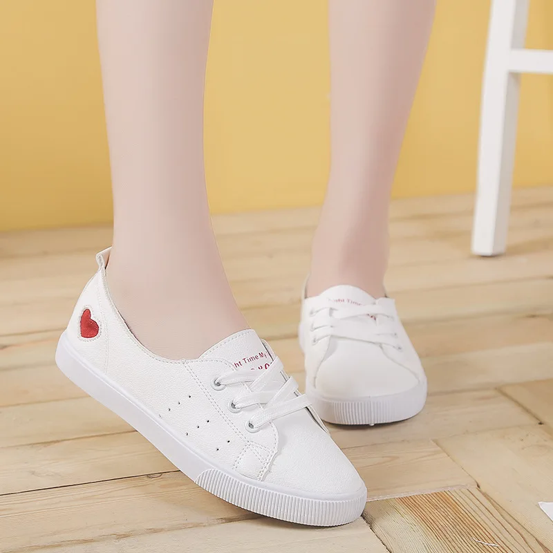 Spring White Women's Flat Shoes Soft-bottomed Sneakers Lace -up Casual Shoes Female Breathable Flats Shoes Women's running shoes
