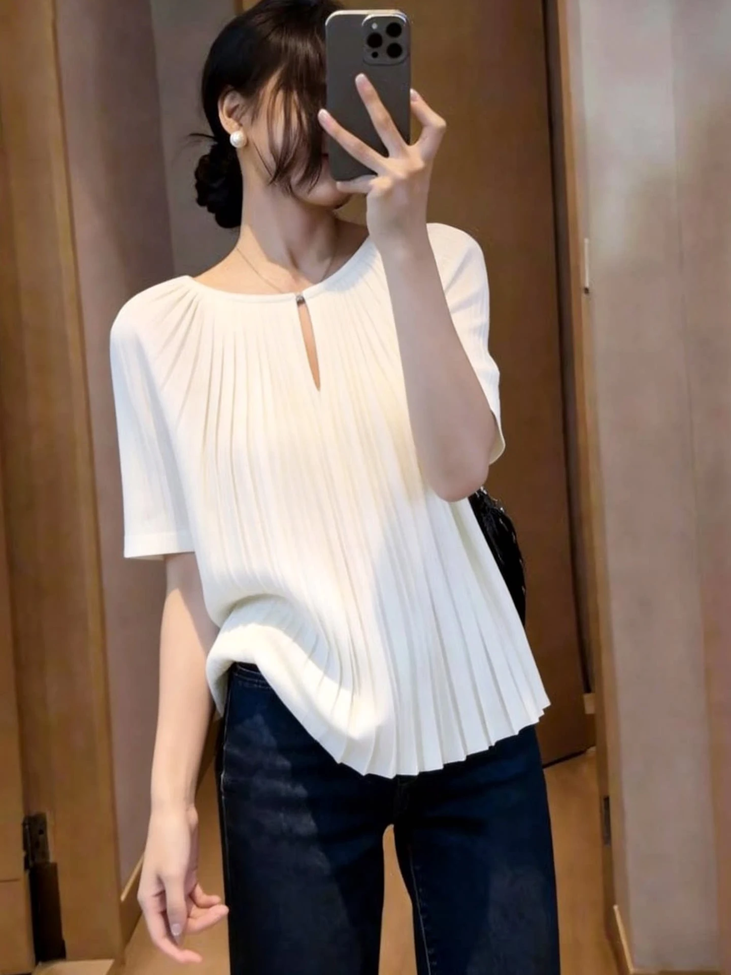 

Весна-Лето 2026: Свободная повседневная женская рубашка с коротким рукавом в корейском стиле, однотонная, универсальная, модный дизайн, топ