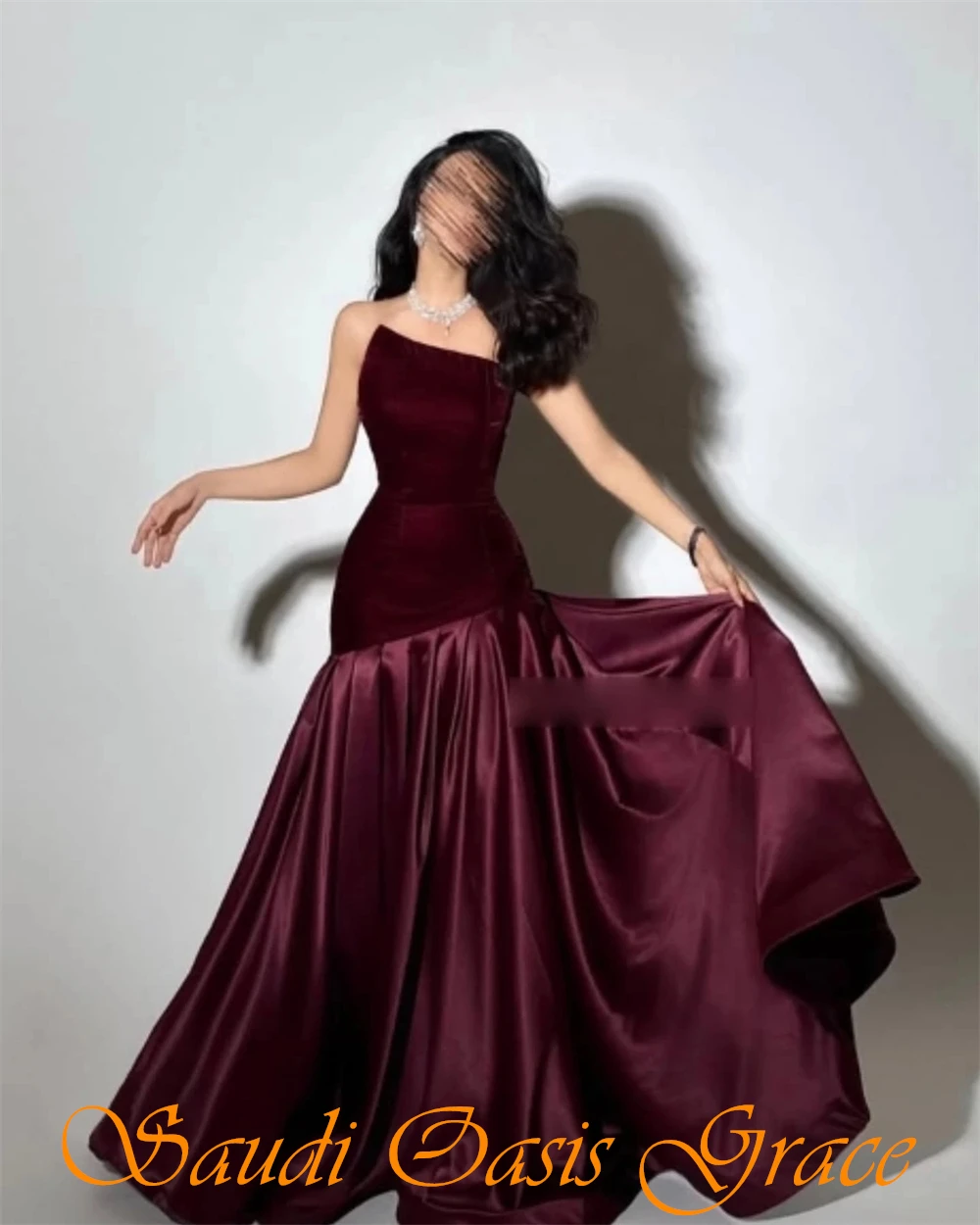 Personalizado elegante borgonha cetim vestido de noite clássico sem alças sem mangas vestido de baile macio sereia varredura trem vestidos de celebridades