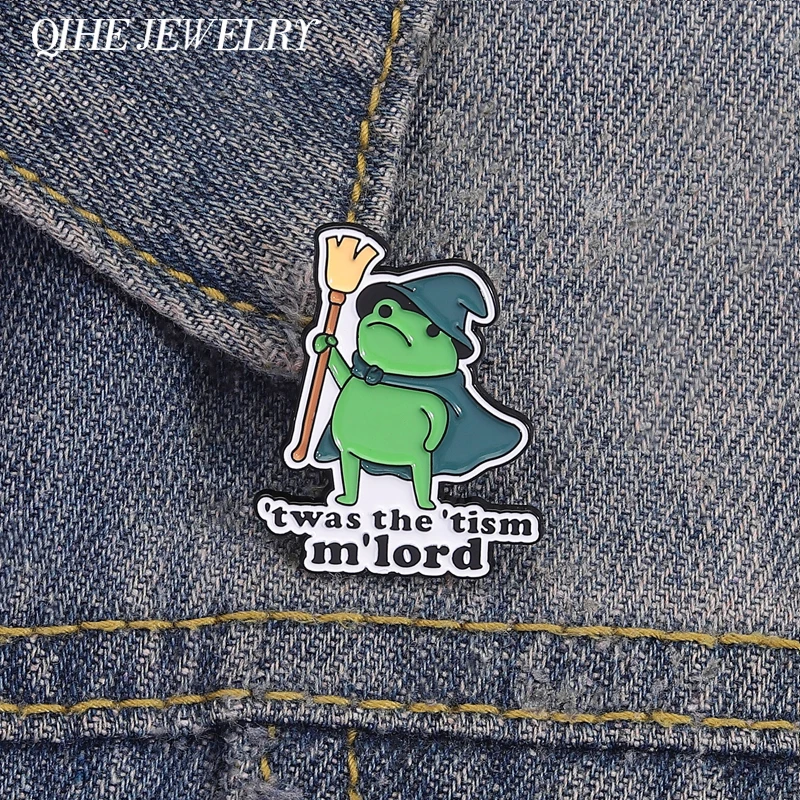 Twas The Tism Mlord Frog Wizard broche esmaltado Pin Punk Wizard Froggy con broches de escoba Pin de solapa insignia regalo de joyería para amigo