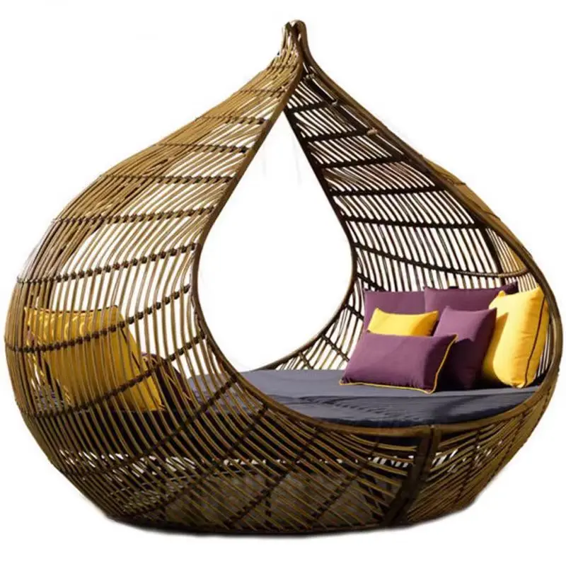 Durable Outdoor Polyethylene Rattan Aluminum Sofa Bed Plastic Wicker Sofa Bed Courtyard Garden Poolside Hotel Beach