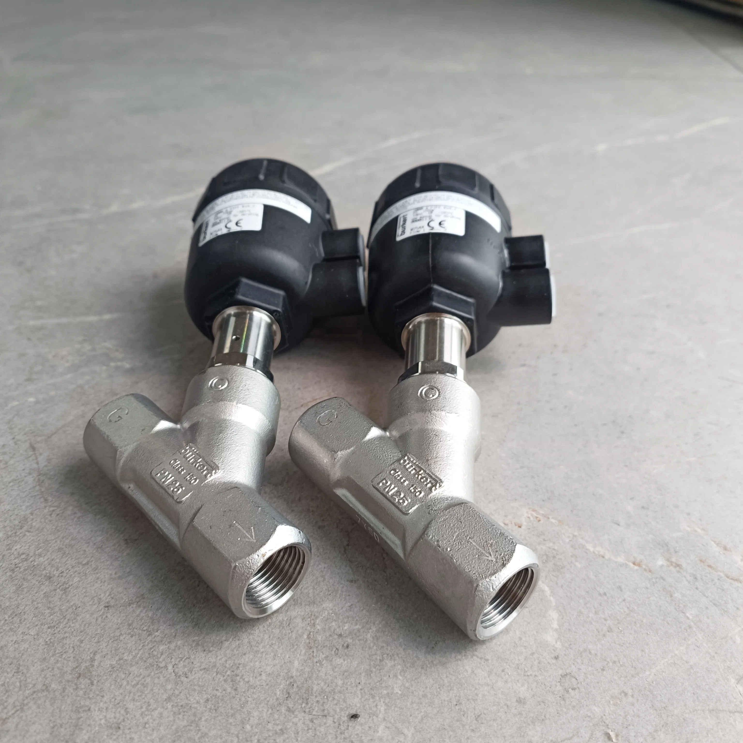 صمام الملف اللولبي 00001253 هوائي Va-lve 00125387 00001397 صمام مقعد زاوية من الفولاذ المقاوم للصدأ 00001394 93101251 #1