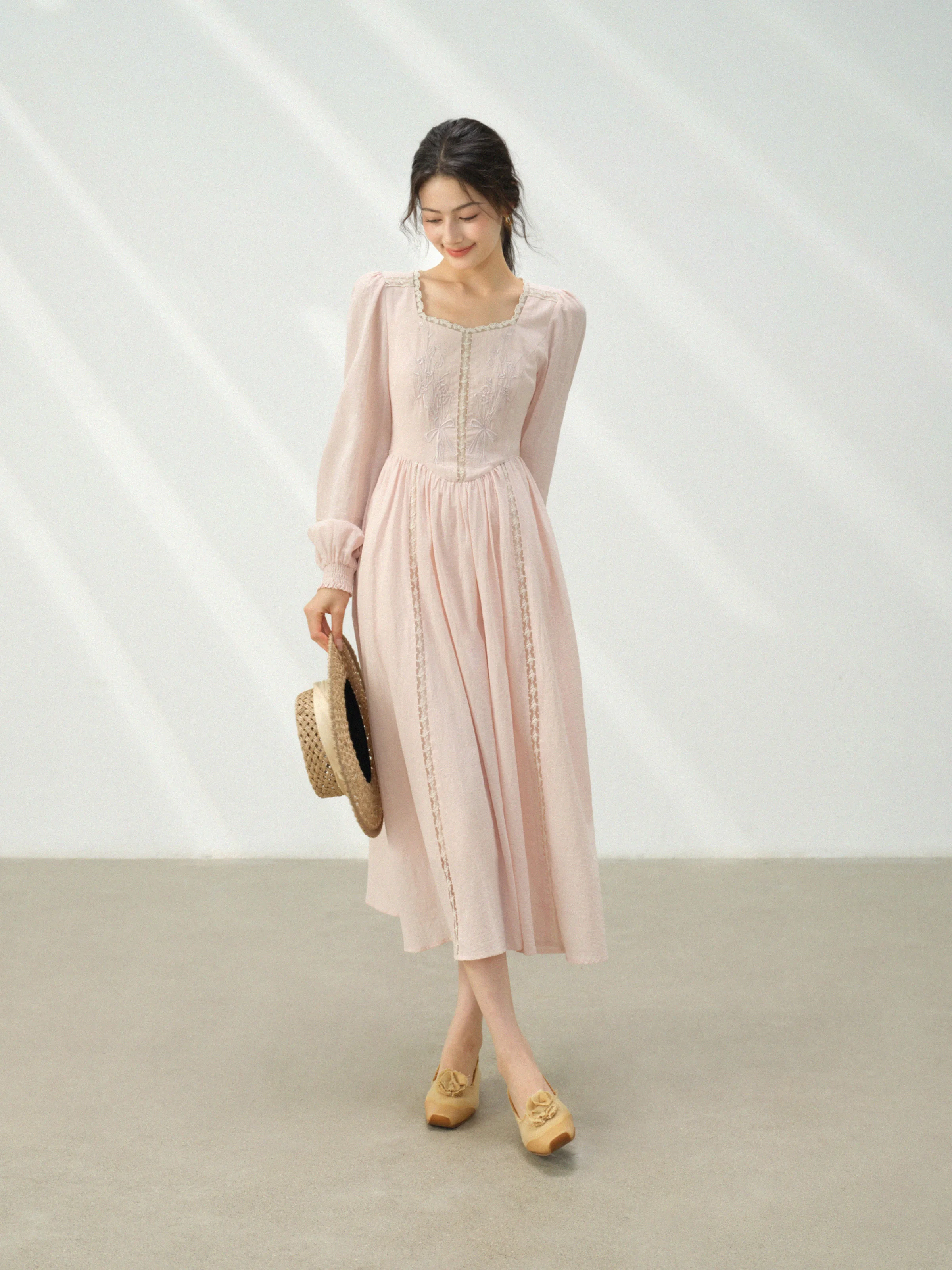 Vestido largo elegante y dulce de Encaje Vintage con mangas abullonadas, vestido largo ajustado de otoño con cintura acampanada y plisado de estilo francés para mujer