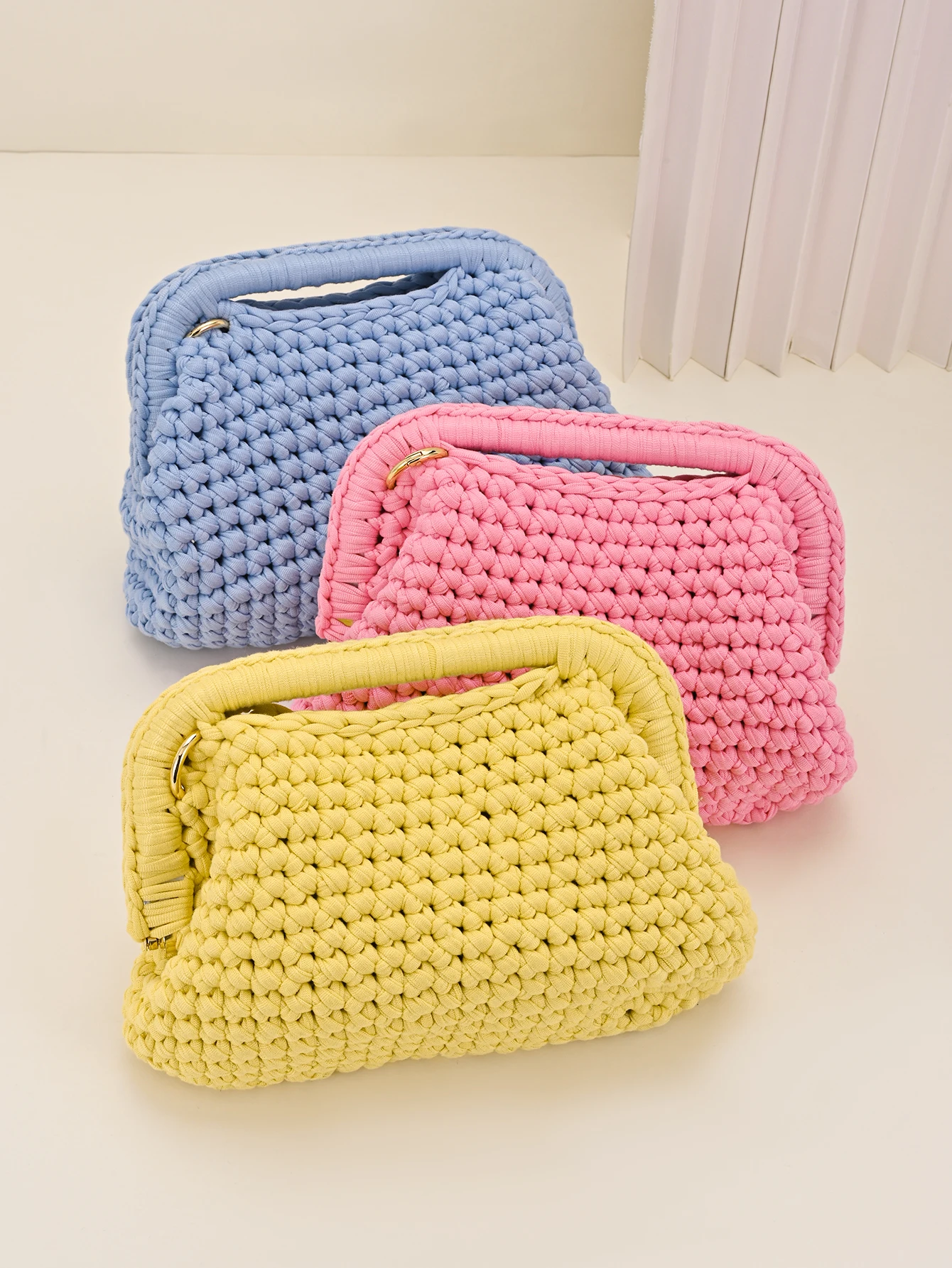 New Bohemian Vacation Style Handmade Crochet Bag for Women, Versatile Solid Color Multi-Color Crochet Cloud Bag Tote Bag, Stylish High-Value Handbag for Daily Use, Crossbody Trendy Multi-Purpose Shoulder Bag