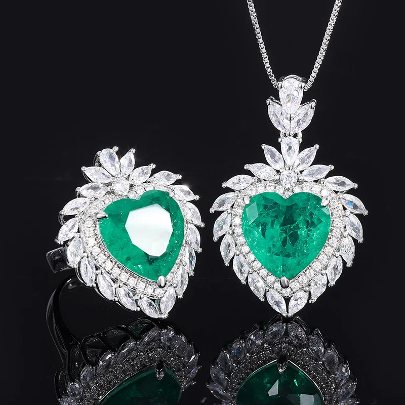 

Новое милое ожерелье с подвеской в форме сердца, новый дизайн, кольцо-сердце для женщин и девушек, украшение с зеленым камнем, оптом для свадеб и вечеринок