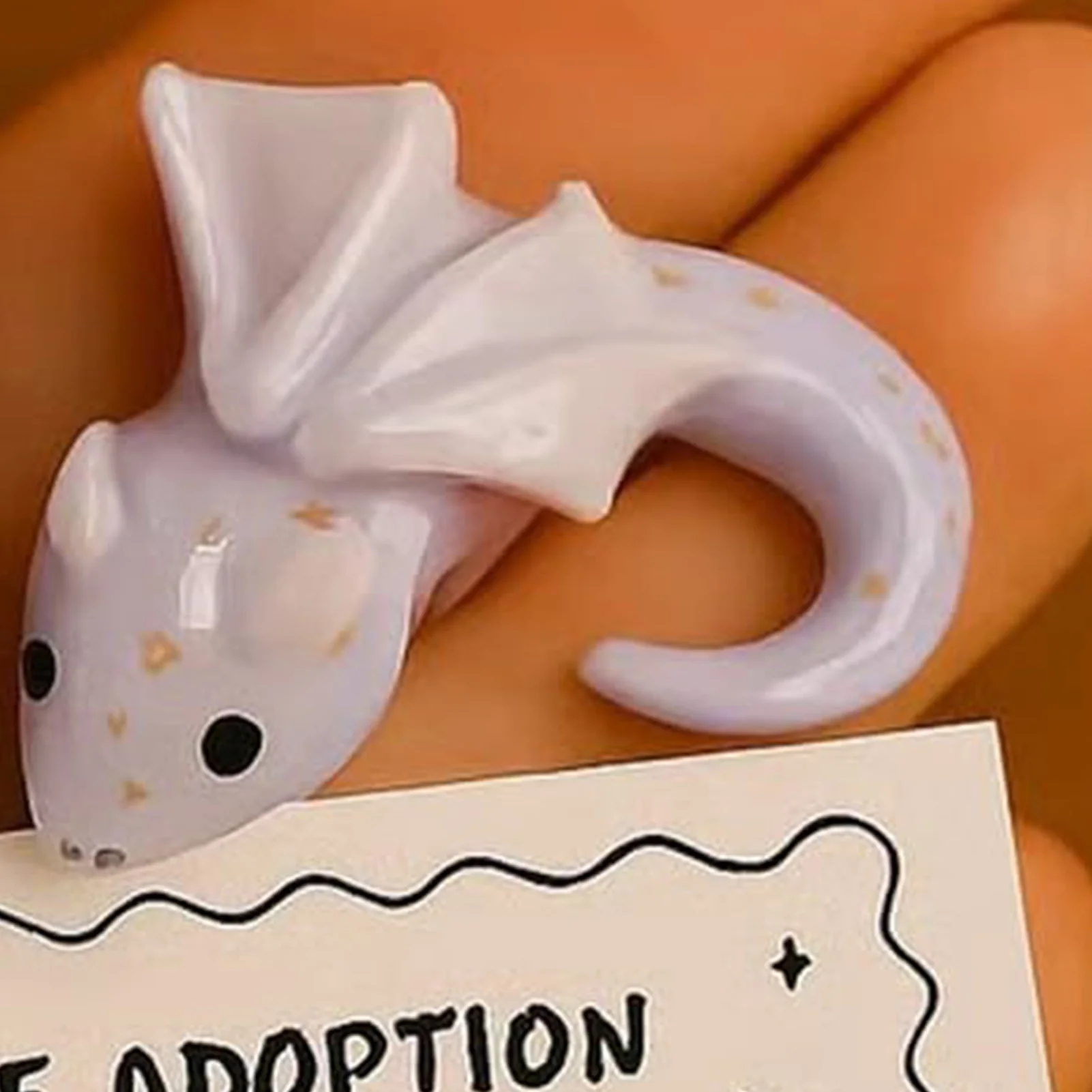 Emotional Support Dragon Decoration Handmade Resin Therapy Companion with Cards for Stress Relief Portable Desk Ornament