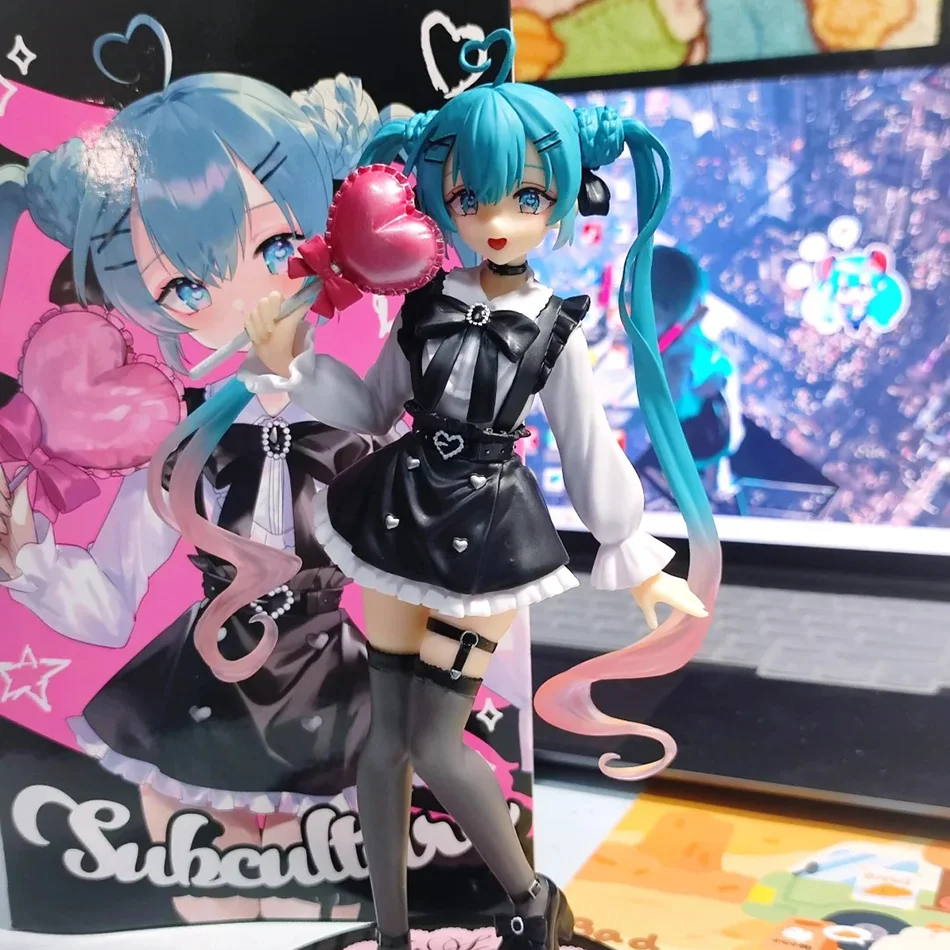 21cm Sexy Girl Hatsune Miku Anime Figure Fashion Subclture Miku Action Figure Christmas Gift PVC Collection Model Doll Toys