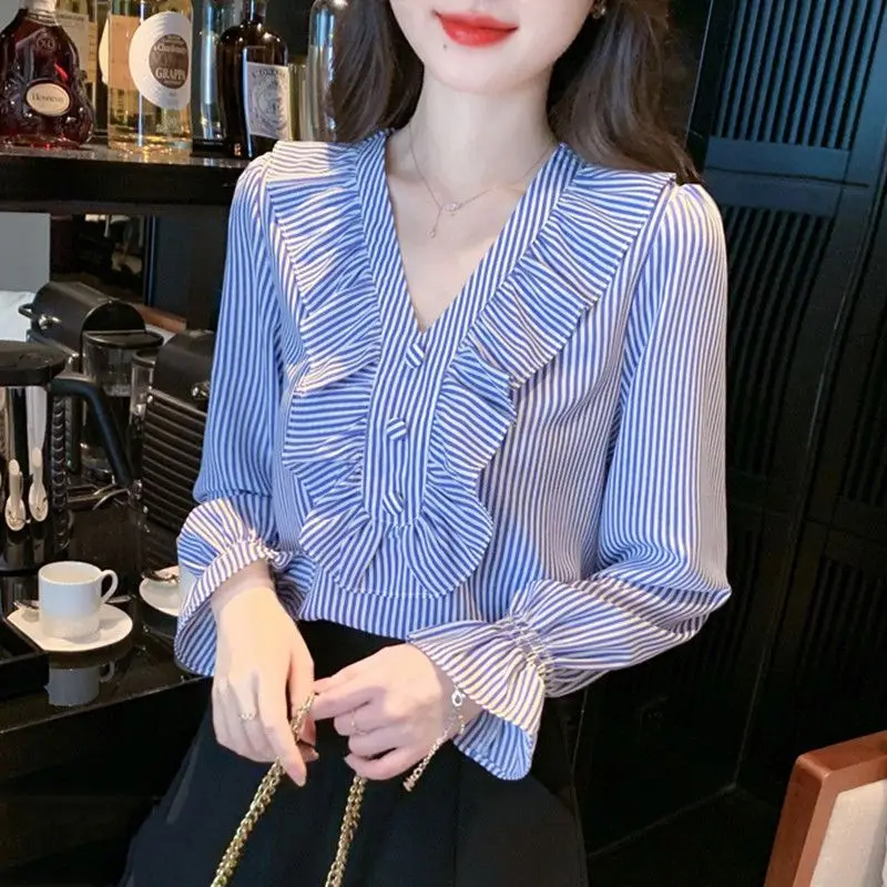 

Autumn New Arrival Fashion V-Neck Ruffle Slimming Shirt Elegant Long Sleeve Blue Striped Chiffon Blouse Top