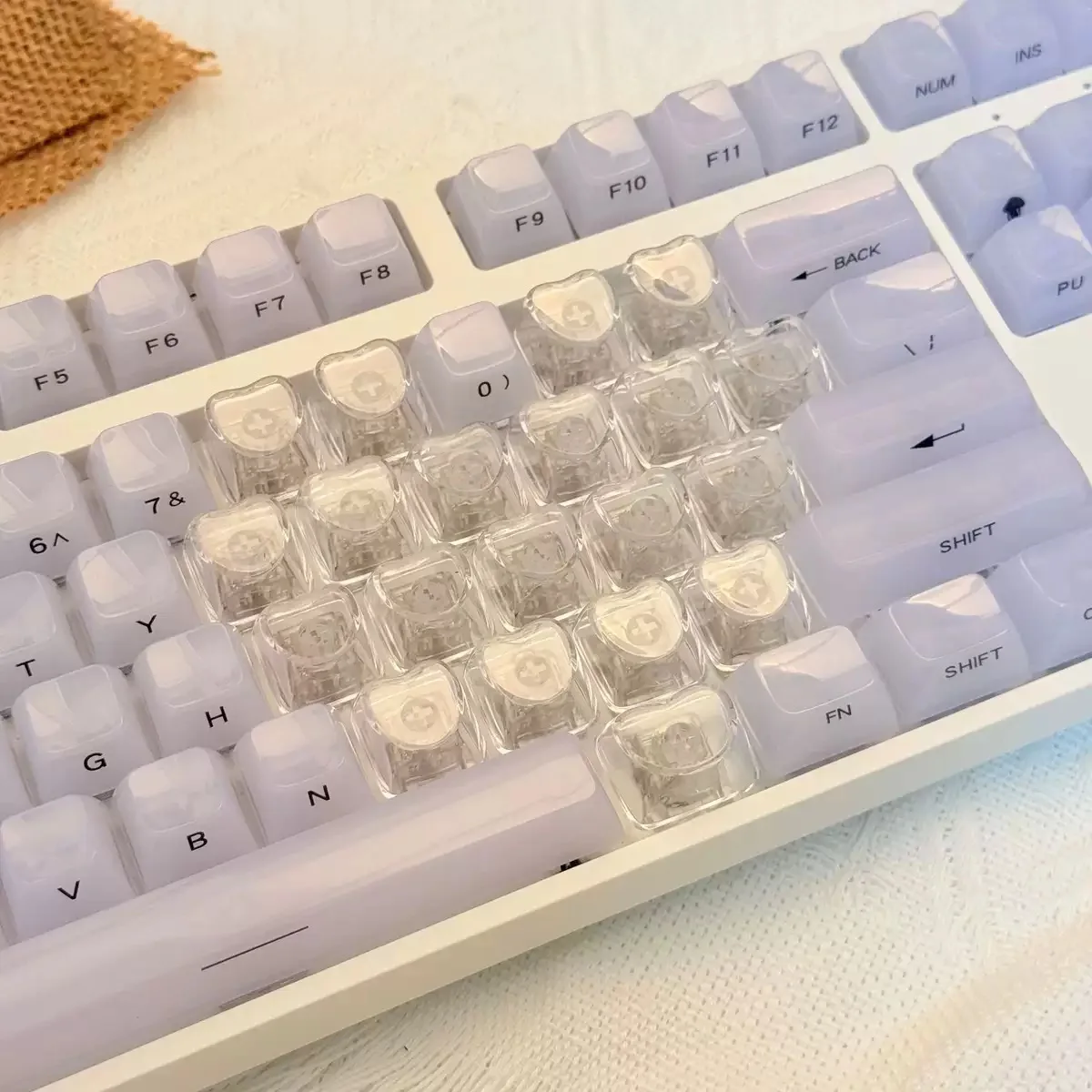 21 Keys Transparent Heart / Cat Shape Keycaps Pink Red White Color Keys for Mechanical Keyboard image 3