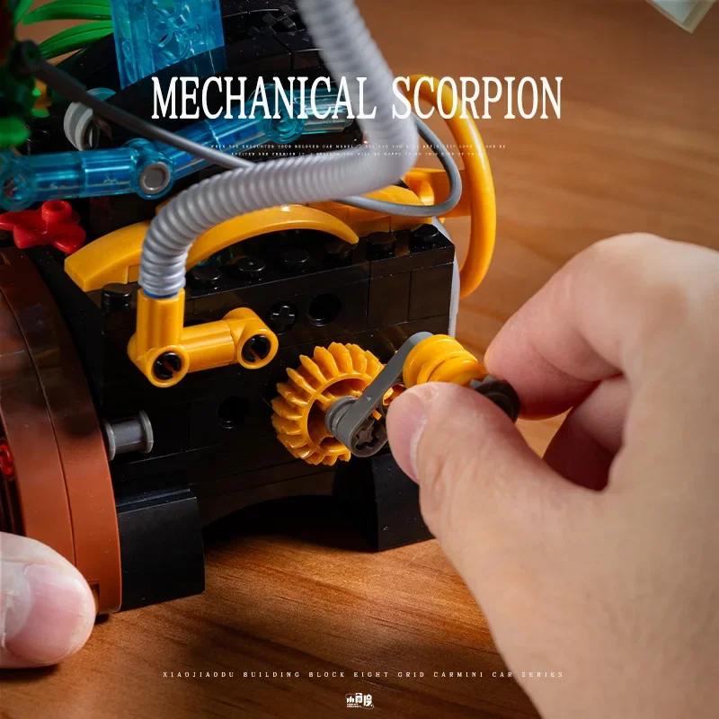 Kit de blocs de construction d'insectes Steampunk, 576 pièces, modèle de brique papillon mécanique à monter soi-même avec liaison d'engrenage pour adolescents et adultes, cadeau d'anniversaire