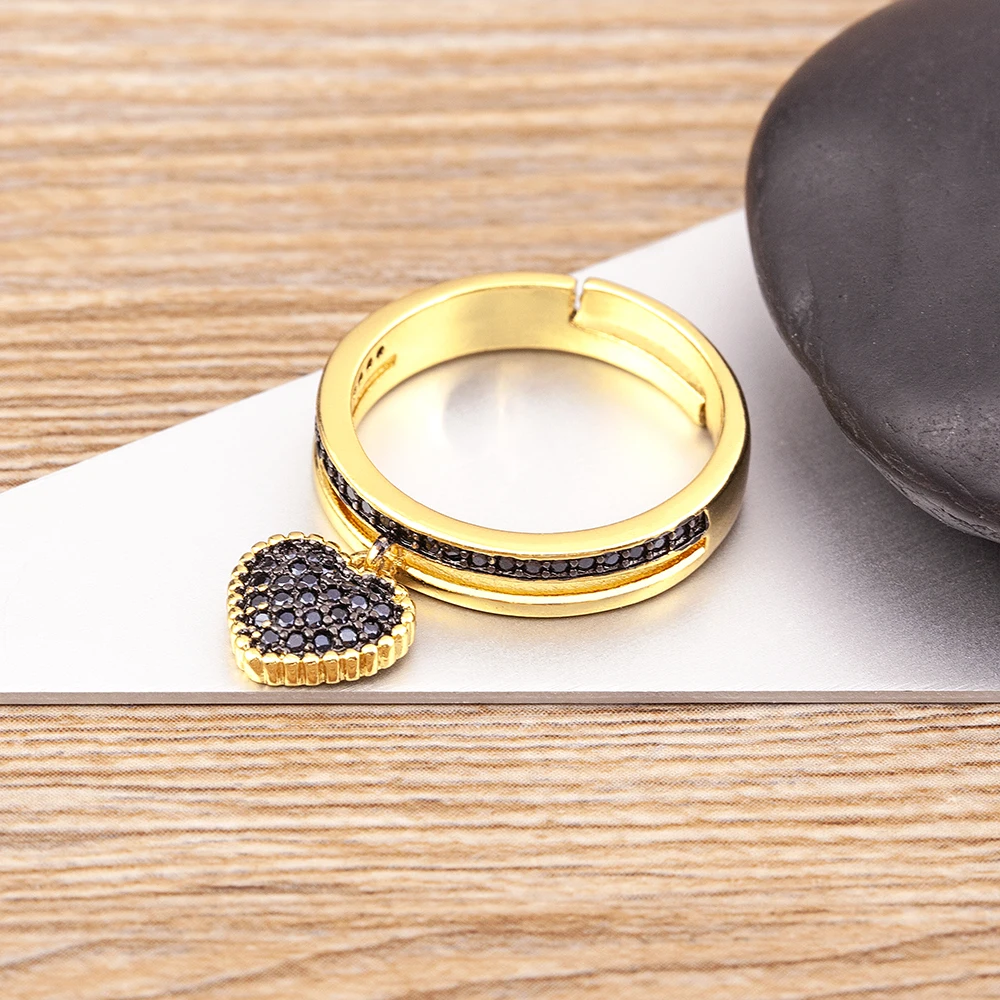 Women's Vintage Black Zircon Heart Charm Adjustable Ring