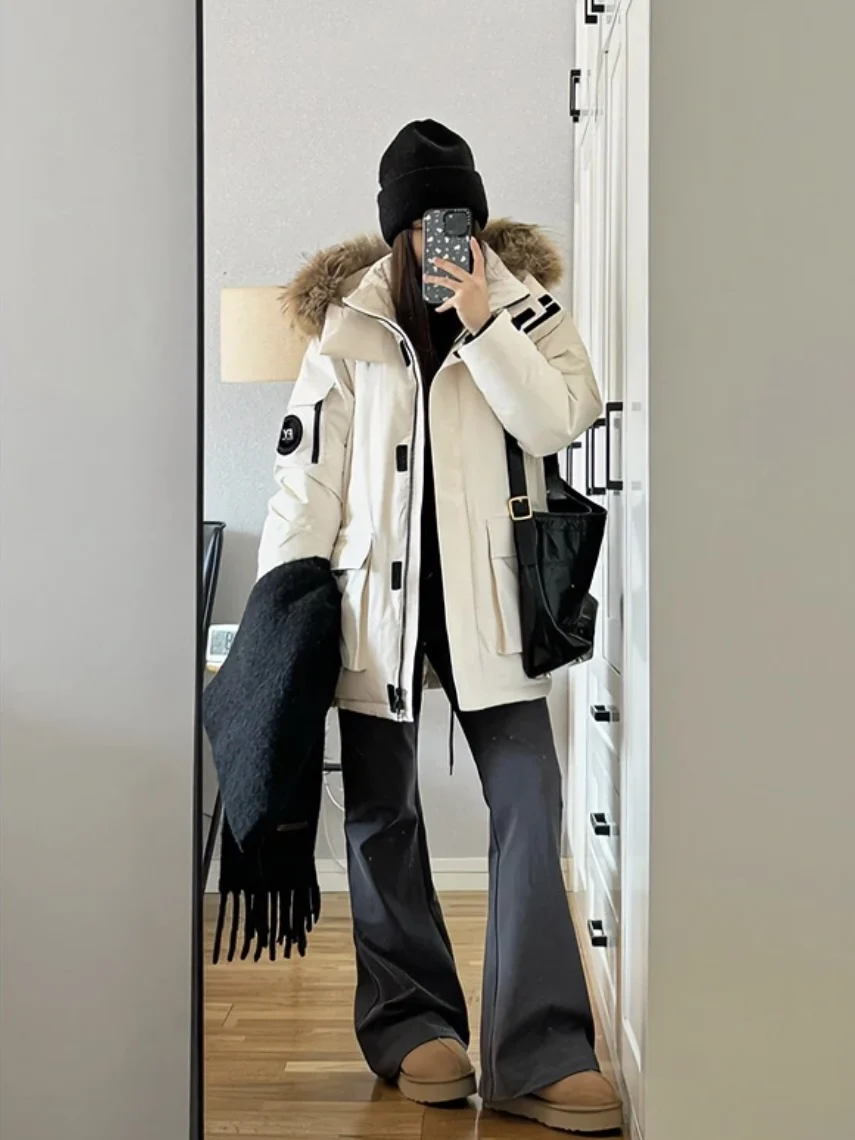 

Популярная женская зимняя куртка-парка в стиле байкер с декором из страз, ветрозащитная, стеганая, с леопардовым принтом, на молнии, с V-образным вырезом, с ромбовидным узором на талии, меховая