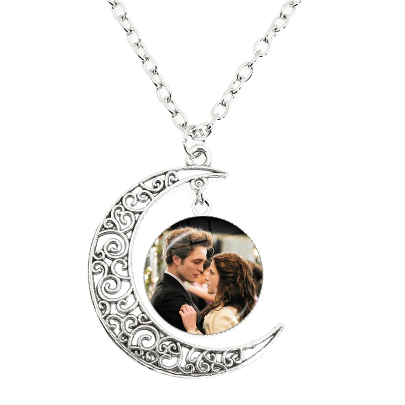 Pendant Moon Necklace Glass Cabochon Twilight Movie Bella Edward Jacob Renesmee Character Chain Girl Women Fashion Jewelry