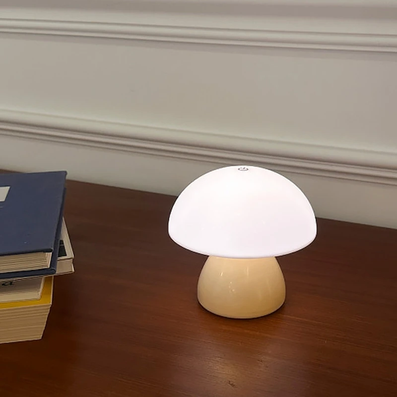 ABKP-Luce notturna Luce a fungo Lampada da paletta Lampada da comodino per camera da letto Lampada da tavolo Luce bianca calda Luce d'atmosfera