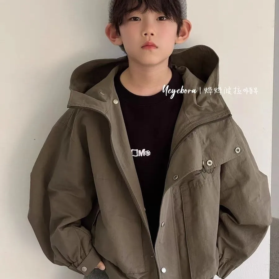 

Boys' Spring and Autumn Jacket Fashion Children's Handsome Stormtrooper Outdoor Casual Hoodie Coat